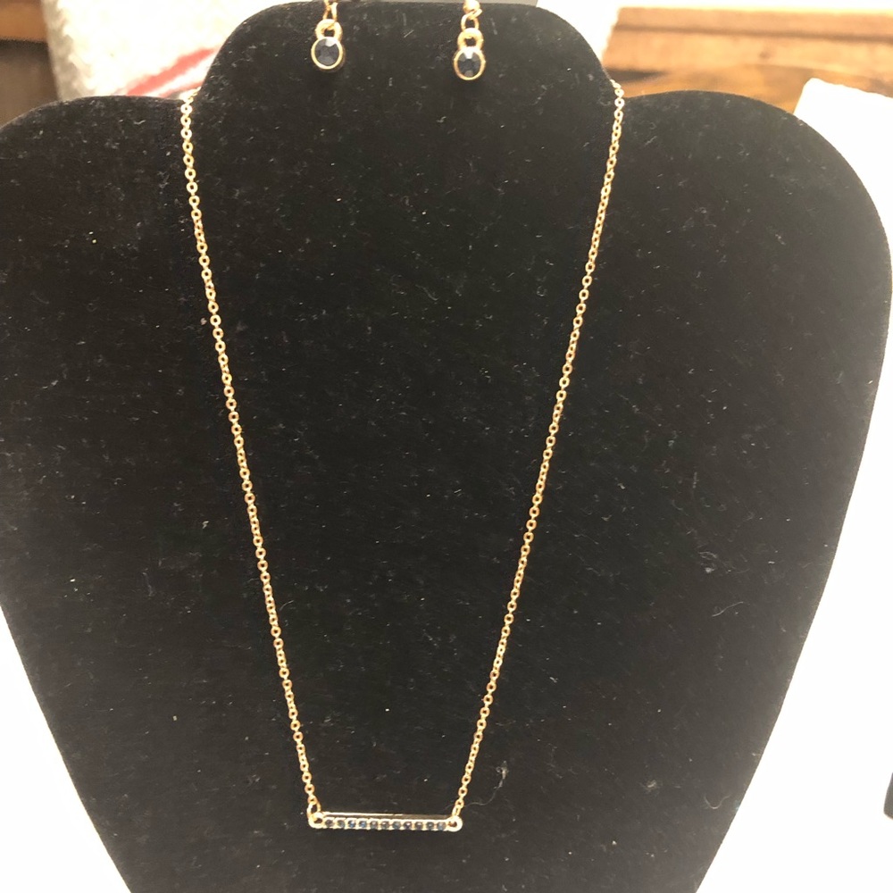Gold and dark blue paparazzi necklace set
